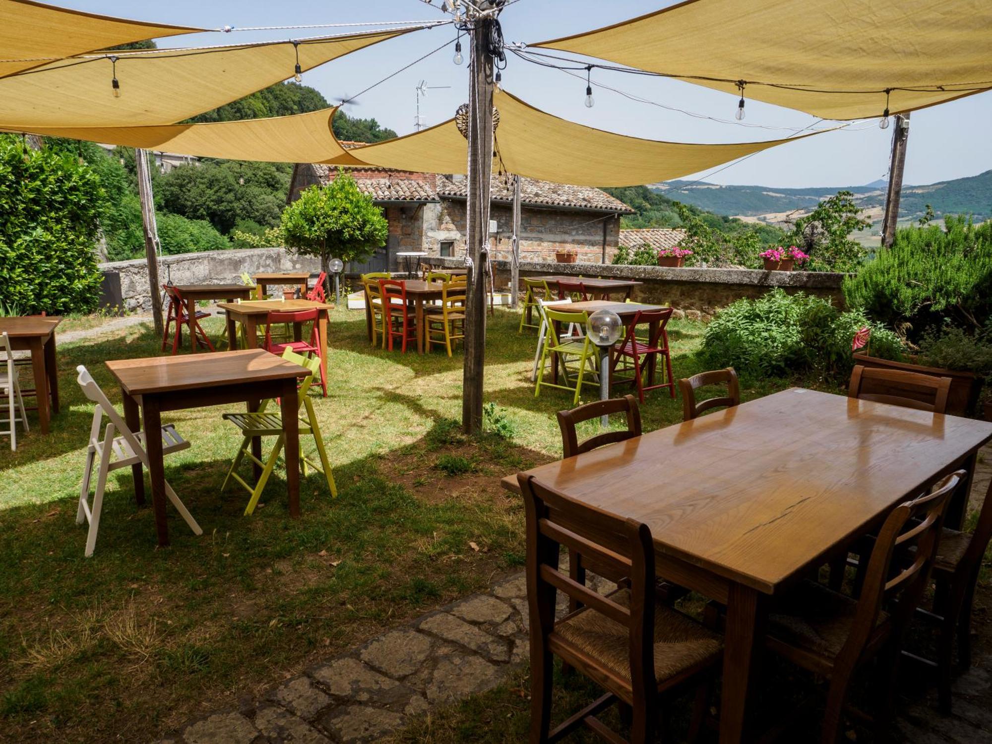 Отель S'Osteria 38 Аквапенденте Экстерьер фото